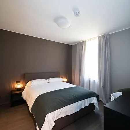 Albergo Canzo فندق