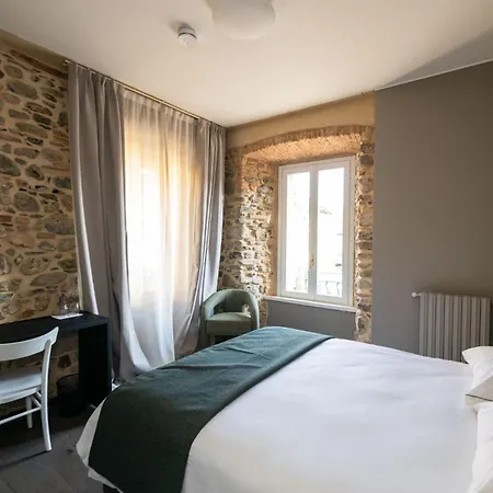 فندق Albergo Canzo 3*
