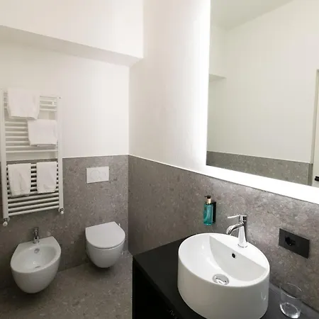 فندق Albergo Canzo 3*
